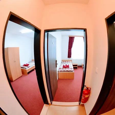 Hotel Lazaretni 2*