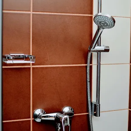Hotel Lazaretni 2*