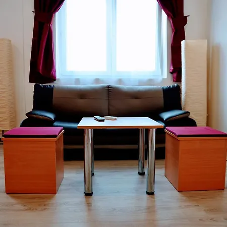Hotel Lazaretni 2*