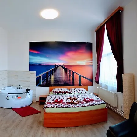 Hotel Lazaretni 2*